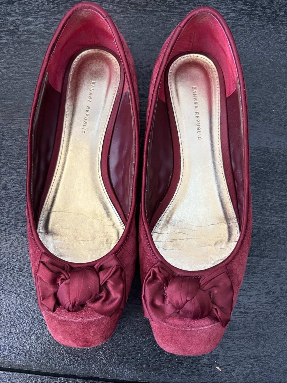 Banana Republic Women's Burgundy Bow Suede Ballet Flats